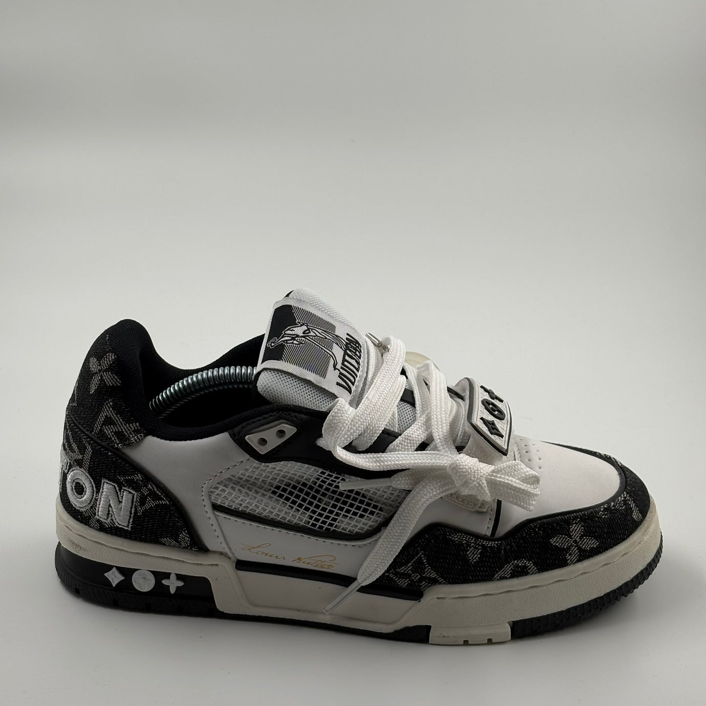 Louis Vuitton Low-top sneaker