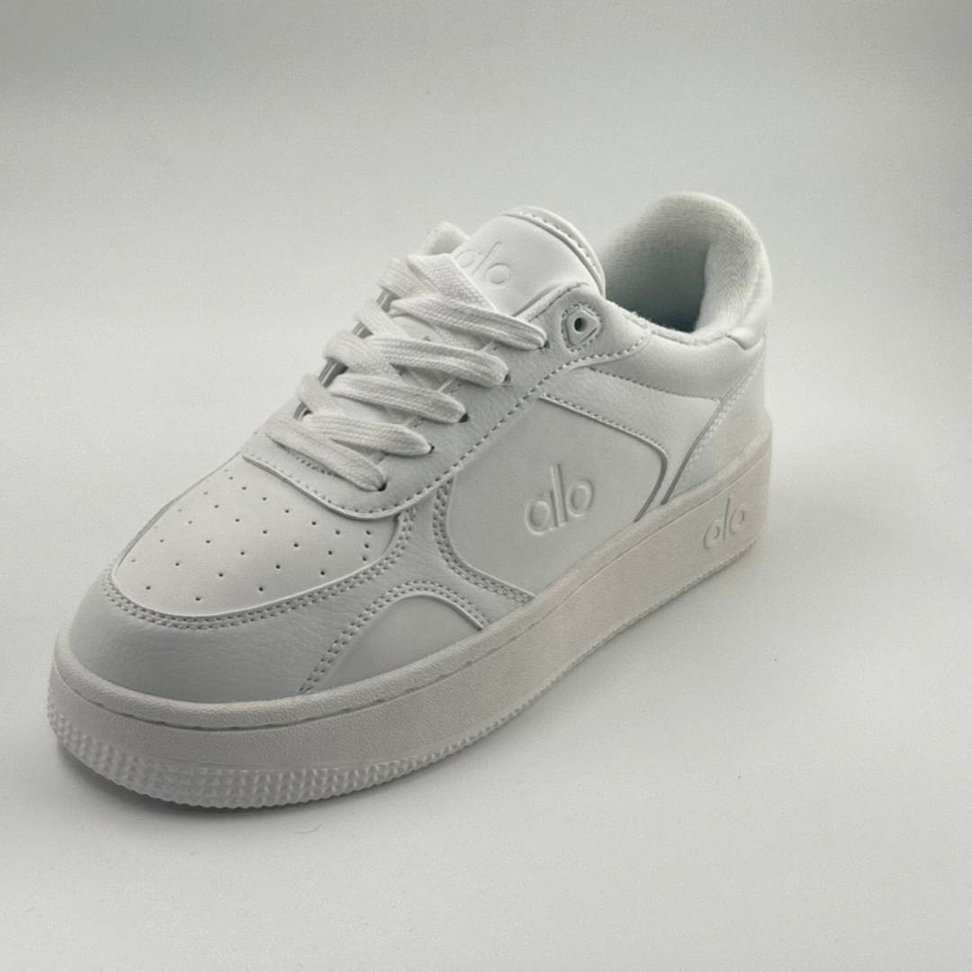 Alo Sneakers
