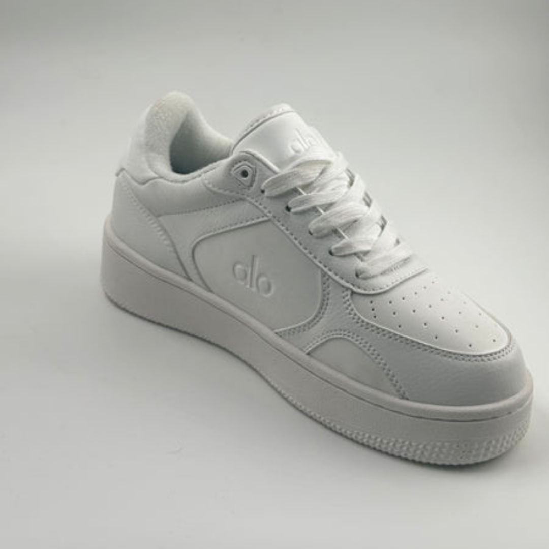Alo Sneakers