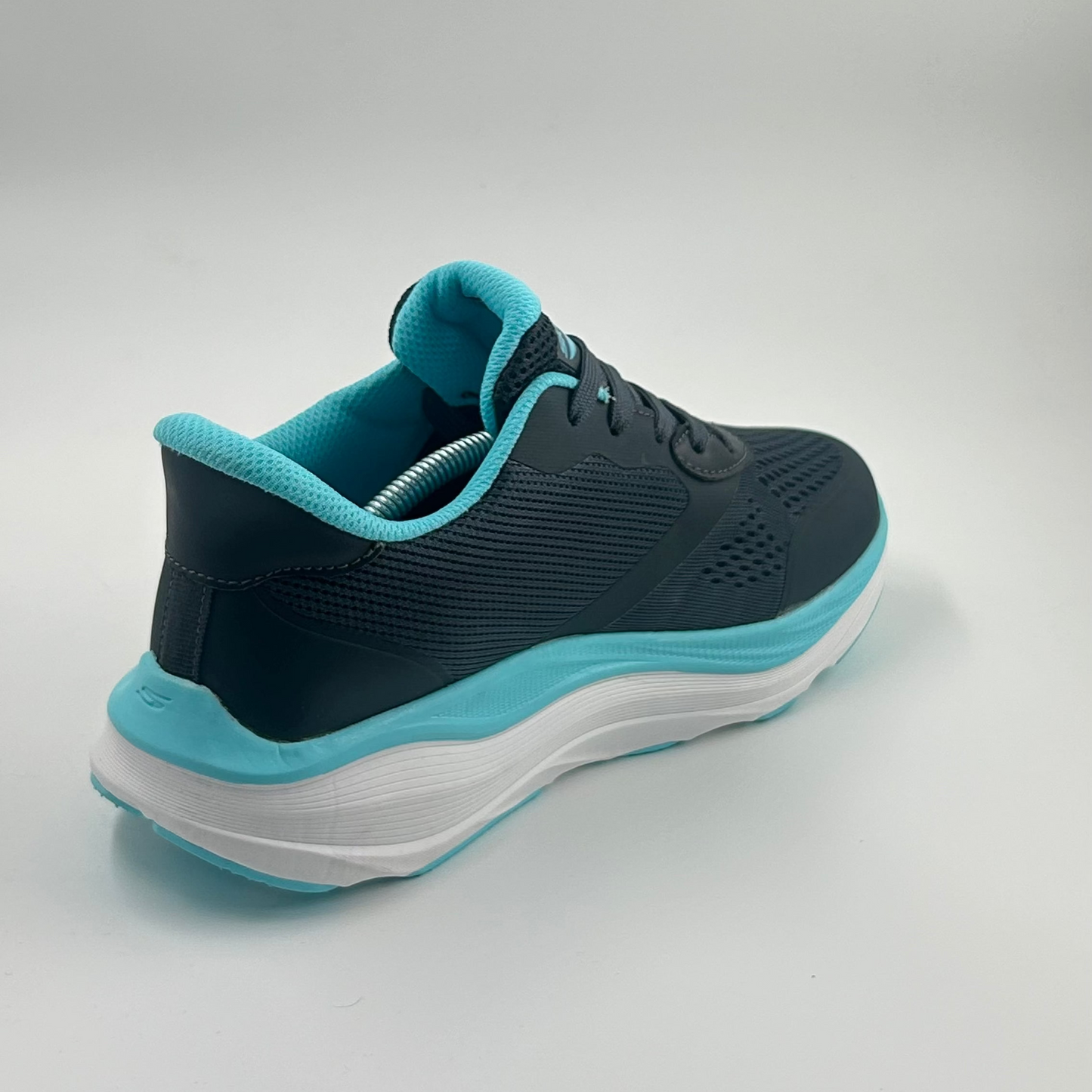 Skechers Max Cushioning / Max Run