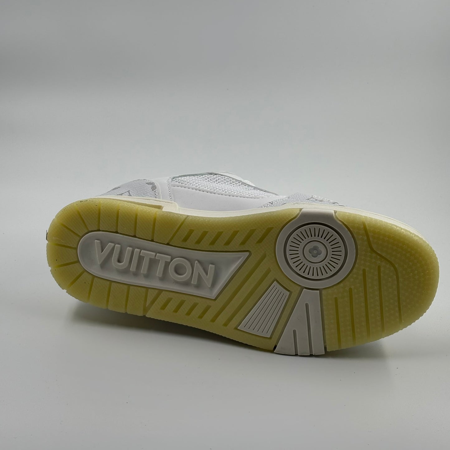 Louis Vuitton Low-top sneaker