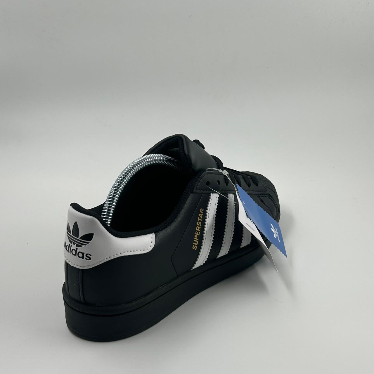 adidas Superstar Black