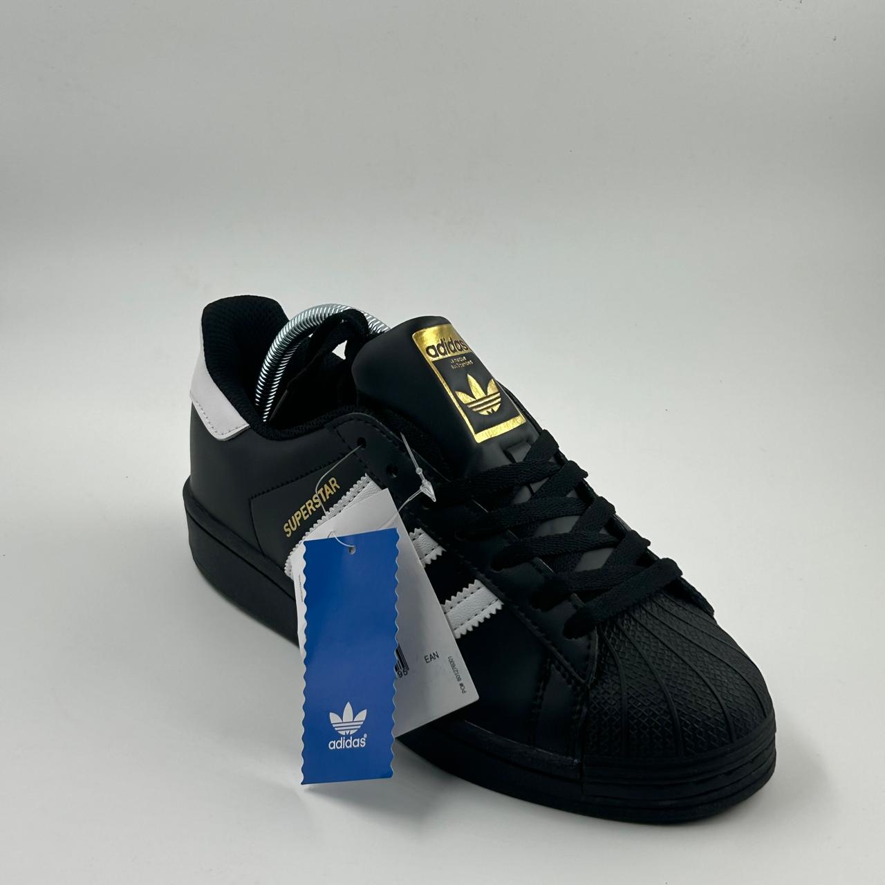adidas Superstar Black